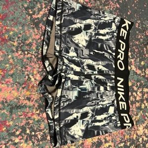 Nike pro shorts very good condition